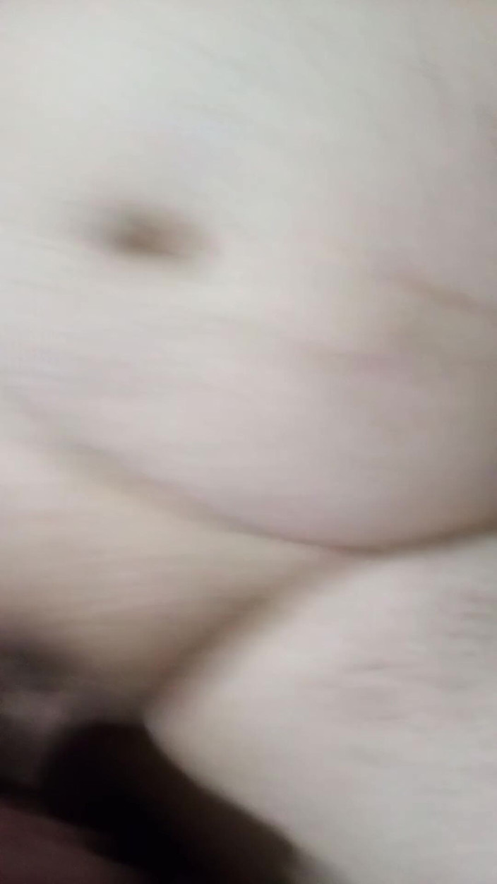 LilTaste: T4t-koppel; Liefdevol mijn pik neuken in de manpussycunt van mijn...