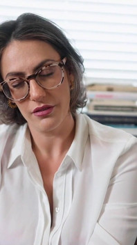 Tu profesor universitario te seduce