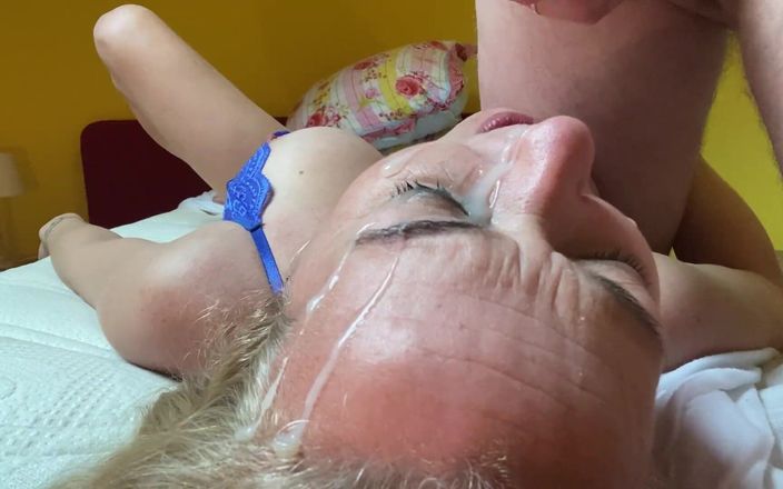 SluttyShanna: Excitée avec Sluttyshanna, partie 2