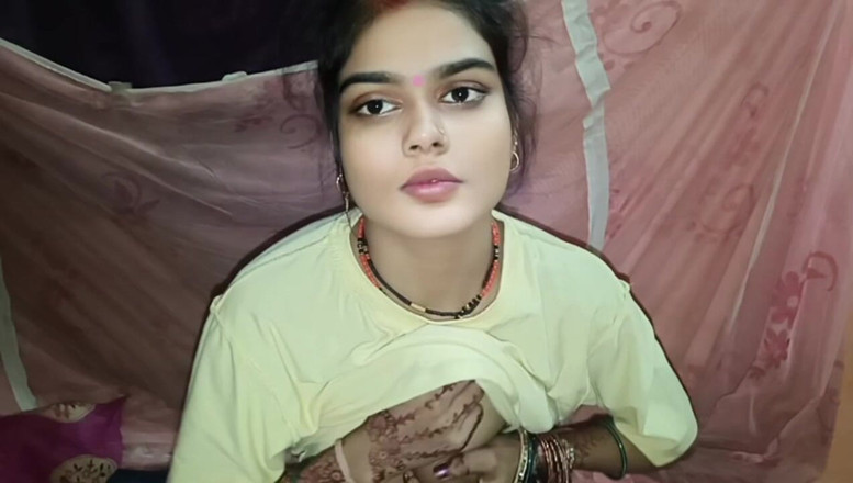 Sital: Hintli güzel Müslüman kız