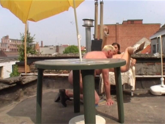 German Kink: Mengongkek lelaki tua Jerman