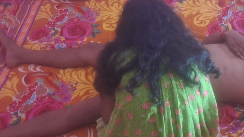 Trilokinath: Am cărți de lectură cu sora mea vitregă și ajungem futând...