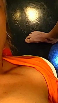 Tesão De Putas Na Garganta Profunda Paus E Engolir Porra Em Gangbang Selvagem