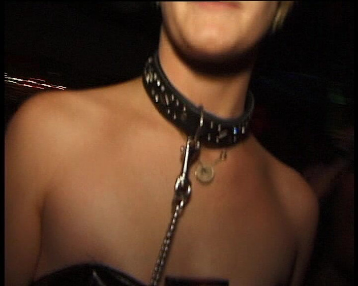 Under German Roofs: Si jalang Jerman mahukan zakar panjang dalam pepek mereka untuk...