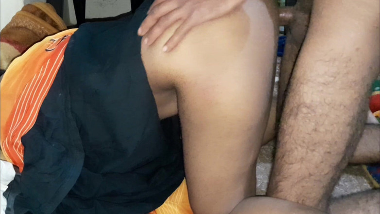 xxxking: Mój mąż pieprzy mnie i biorę jego kutasa głęboko w...