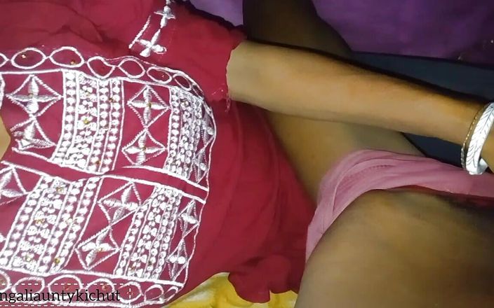Bengali aunty ki chut: Fez sexo com madrasta às 2 horas da noite