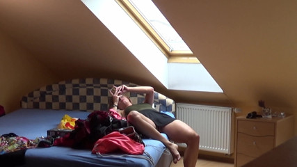 Leon Lambert Girls Twerk Parties CFNM: Adorable girl in big t-shirt on bed