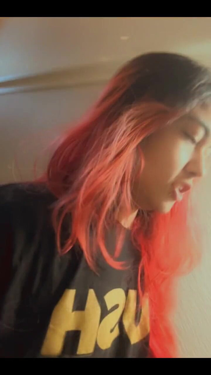 lilRavenFox: Im so Excited to Make Porn in This Kitchen
