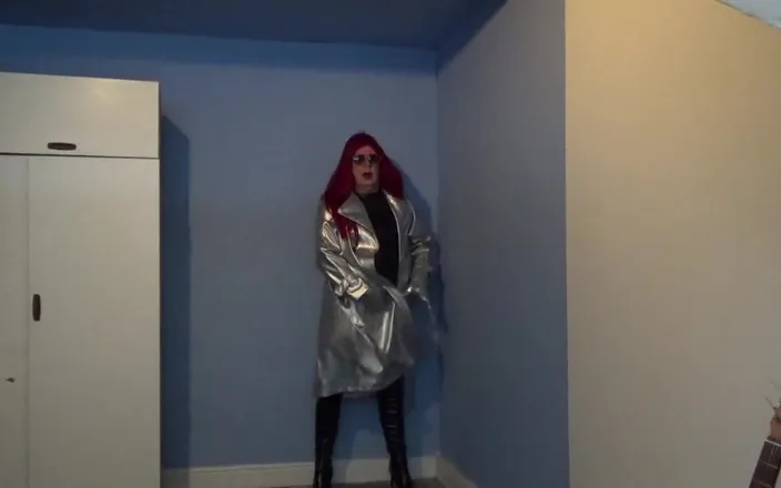 Leather Kirsten: Silver Leather