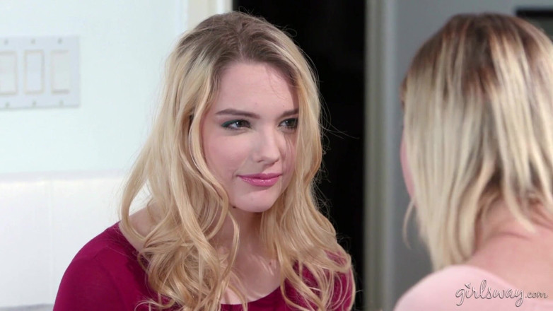 Girlsway: GIRLSWAY - Histórias da meia-irmã: não roube minhas roupas!