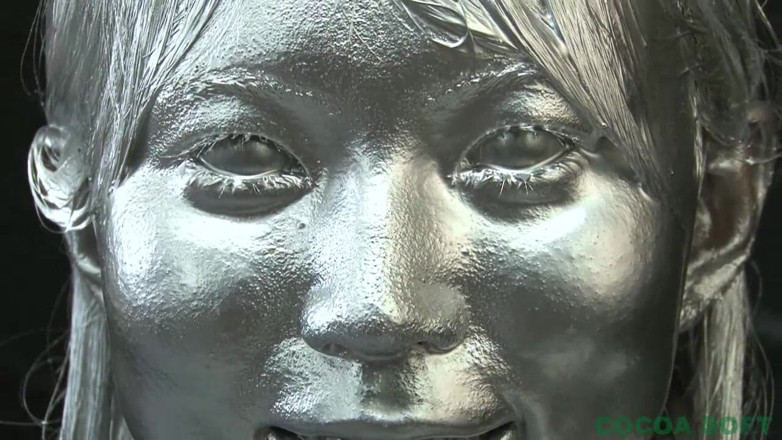 Cocoa Soft: As a cosplay costume, the whole body became silvery