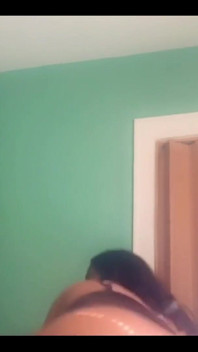 Kdo si myslí, že mám sex nebo ne v tomto videu?