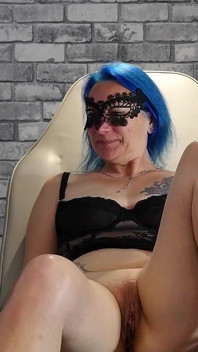 La Ptitebleu - First Squirt with Nyagarah