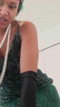 Calissa 1920s Giantess