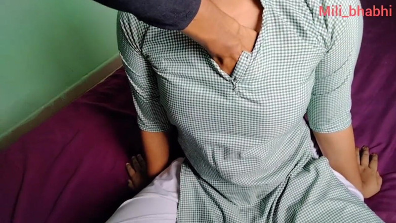 Mili bhabi: Indian Desi School Girl Mili Having Sex with Her BF...