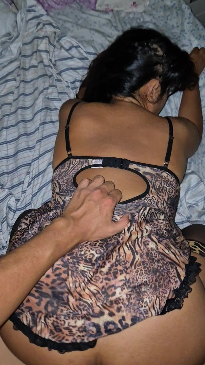 RealAmateuur: 仮装パーティーの後、見知らぬ人が私のセクシーなドレス姿を見て、ためらわずにセックスを申し込んでくれました。なんて素敵なことでしょう!