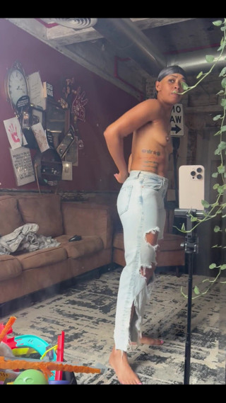 vanillaslimcara: 4386564112.mp4