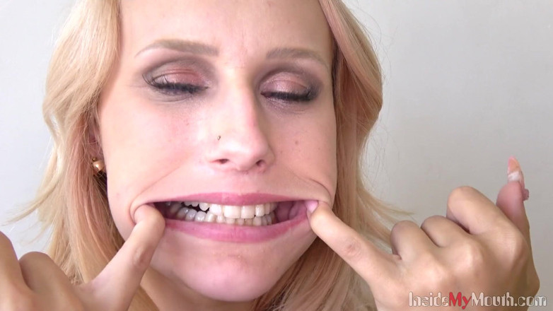 Inside My Mouth: Кліп фетишу в рот з ангелом Вікі fullhd - в моєму роті