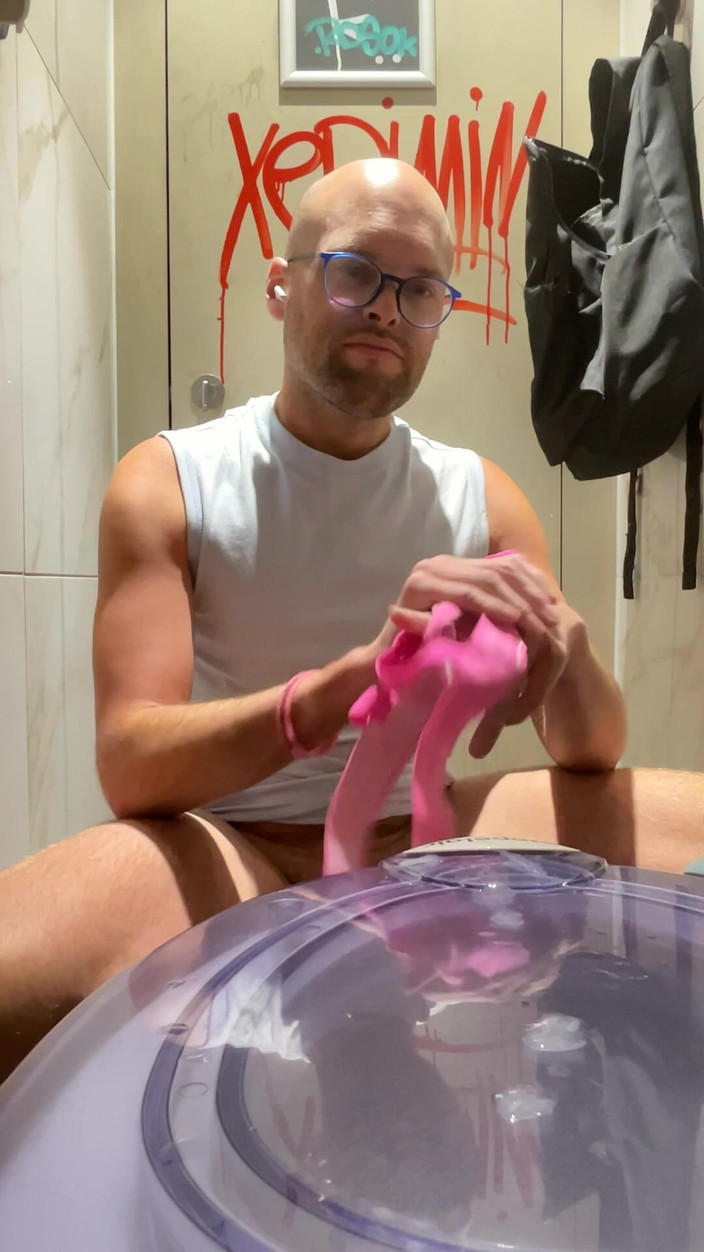 Buggiesmugglr: Tre smällar och jag släpper in dig