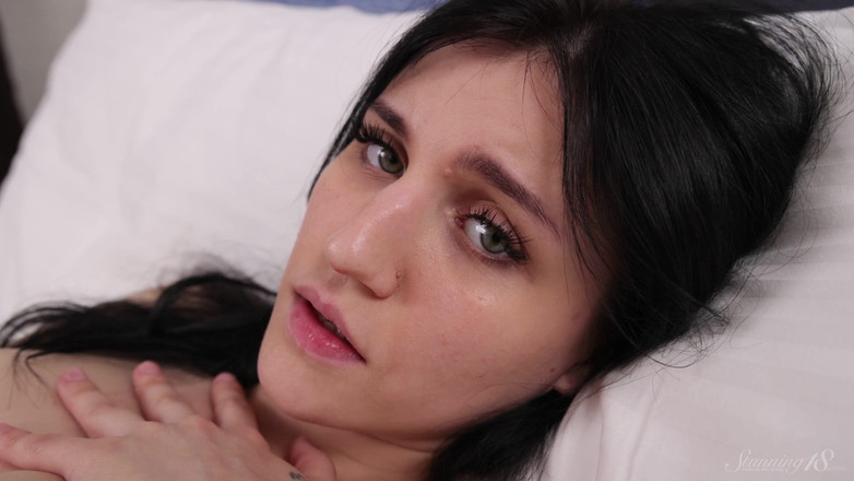 Stunning18: Je n’ai plus de secrets