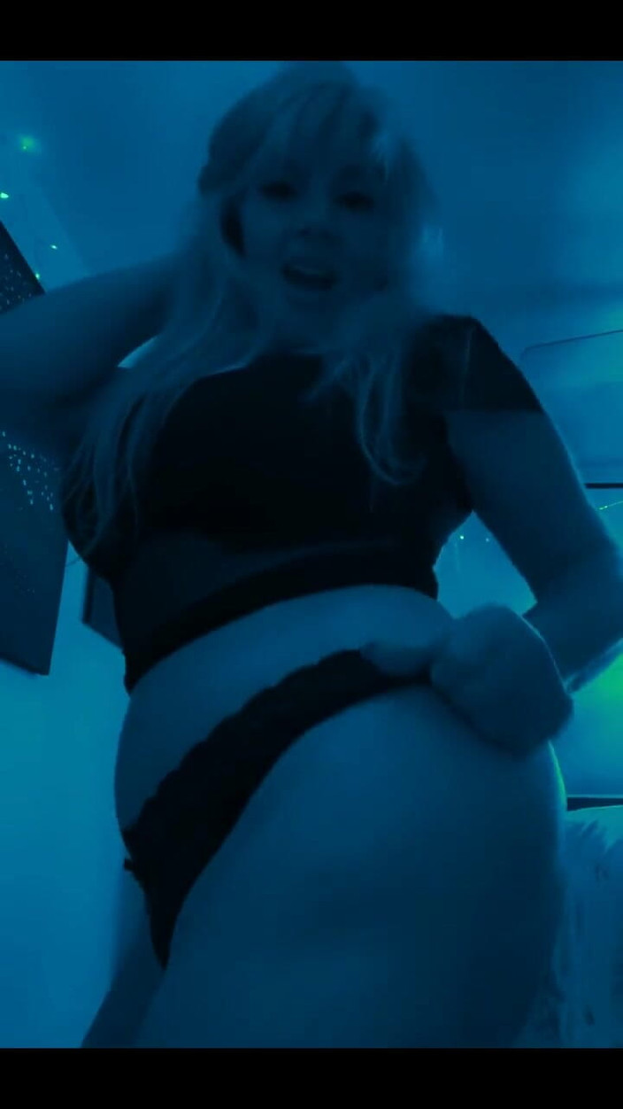 PaintedRose: 你喜欢爸爸吗？