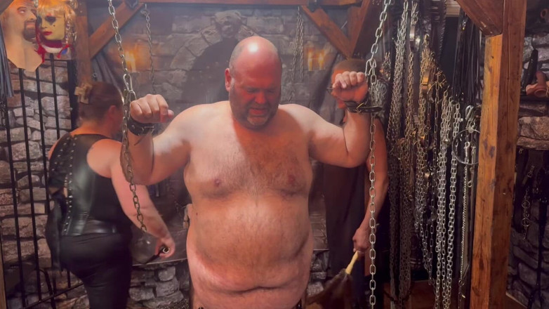 blackberrymilf: Lanisterbear Gets Busted Part 1