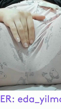 Masturbacja w piżamie - turecka milf - tureckie porno