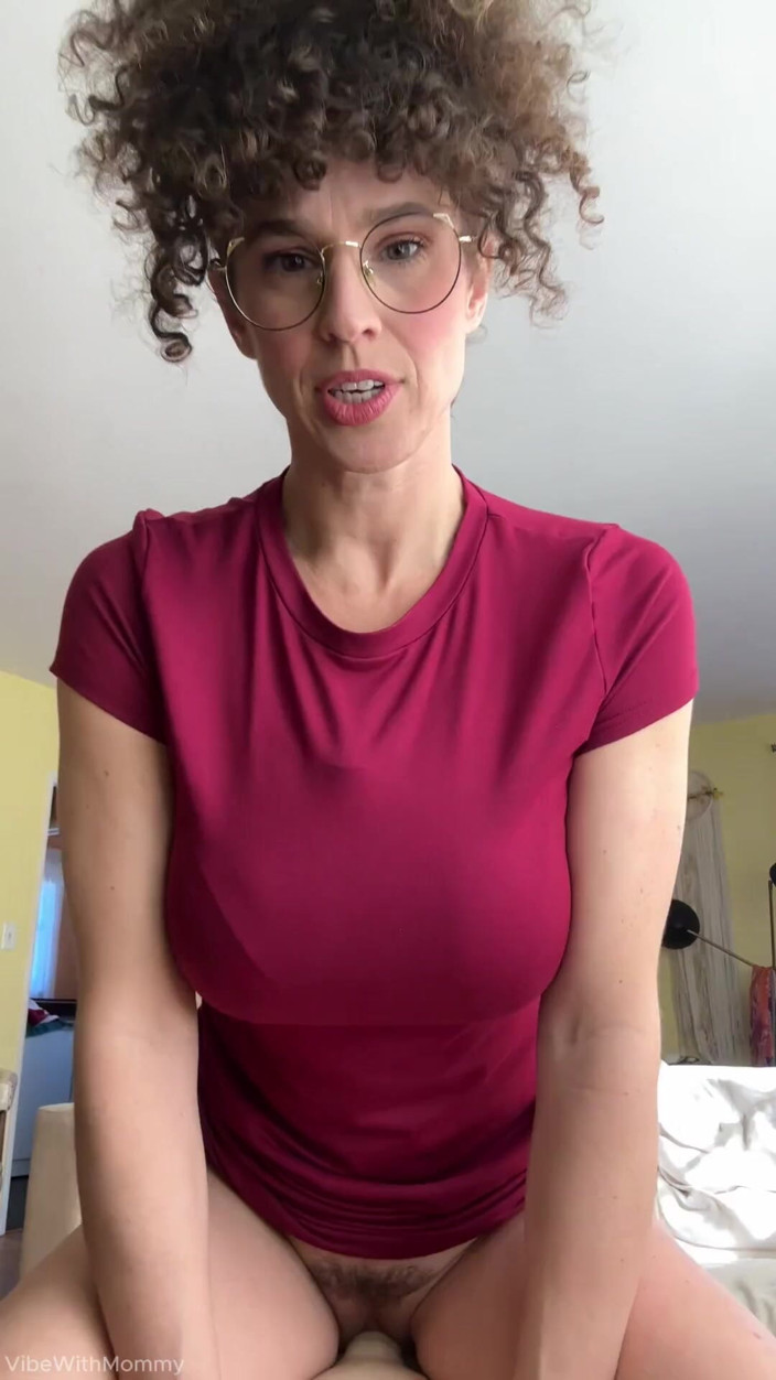 VibeWithMommy: Melhores amigas madrasta não joi
