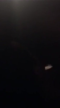 Cewek sange ini lagi asik nyepong kontol sampai dicrot di dalam
