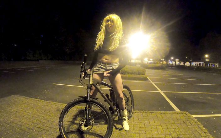 Themidnightminx: Themidnightminx un giro in bicicletta a mezzanotte