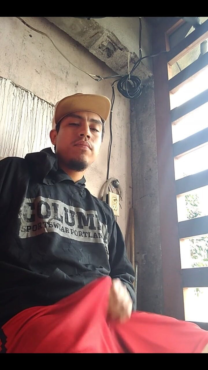 AlexAlejandro13: Porche en la masturbación