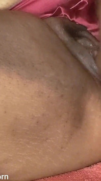 큰 딜도 엉덩이로 내 보지를 따먹어 내 엉덩이를 깊게 꽂아