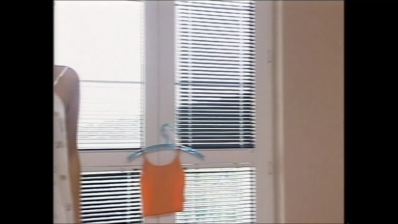 My first cock: लड़कियाँ अपनी मस्ती के साथ