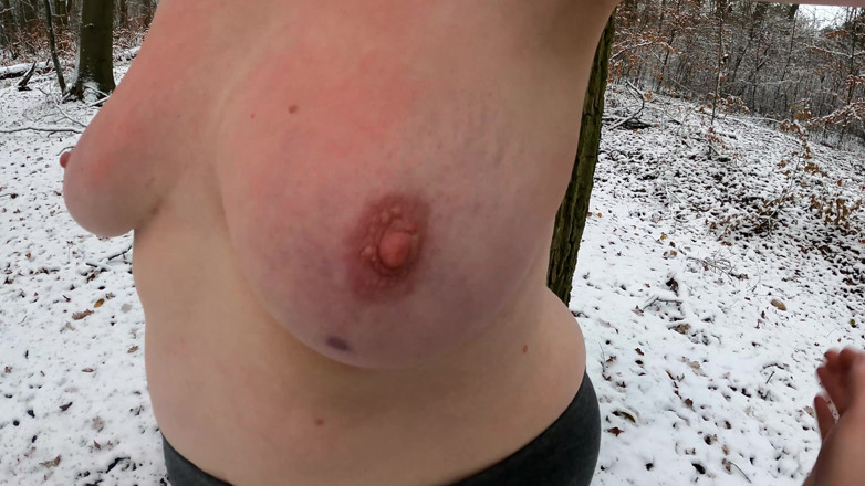 Bouncy Tits Action: Jacket off in the Winter Forest and Tits Red