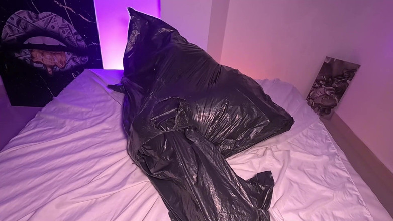 Rollerpublic: Girl in Garbage Bag Plays with Her Breath