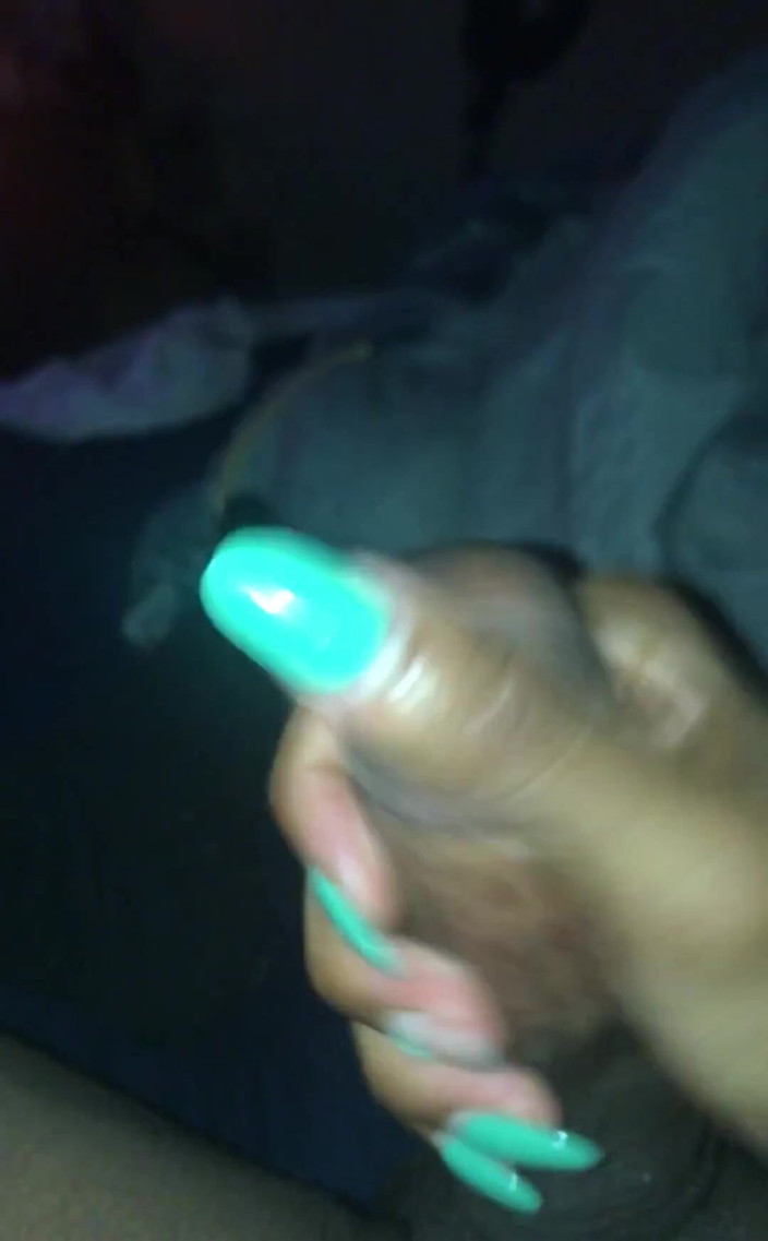 AJ180: Morgon stönar