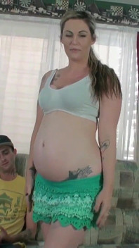 7 Months Pregnant, Older Woman Knows How to Keep a Man Satisfied