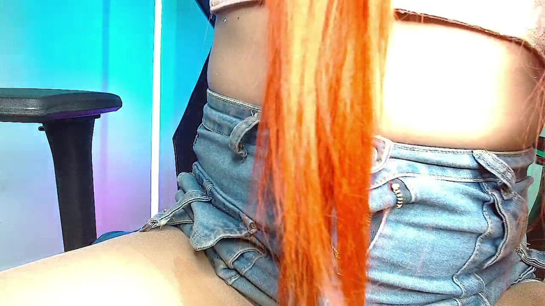 Aline Costa: Aline Si Hraje S Penisem V Punčocháčích