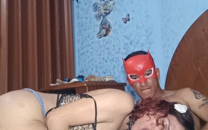 Femboy from Colombia: Estamos nos divertindo muito aqui fazendo isso