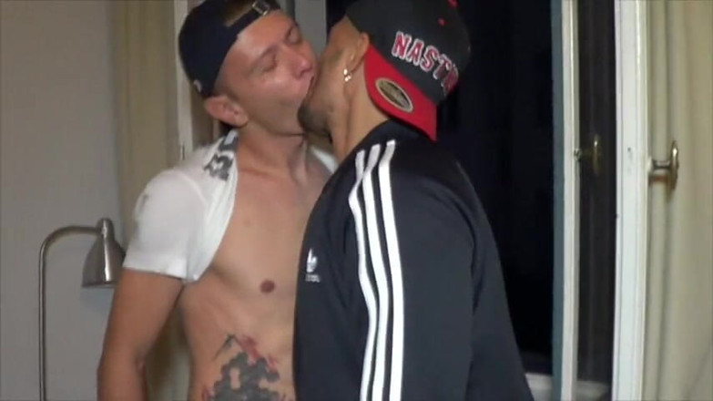 Gaybareback: 2 xxl foda de pau em pêlo um fundo