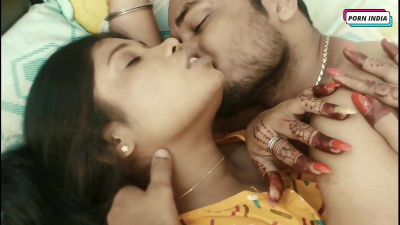 Porn India Studio: Hot Beautiful Couple Hardcore Romantic Sex in Morning