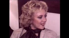 Två MILFs knullade och cummed i munnen av stor kuk och Moana Pozzi knullad och cumed på bröst av svart kuk