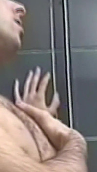 Pareja latina de 1_Hairy escena folla en la ducha