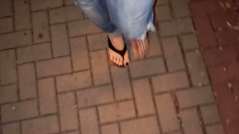 Heelex: Sexy Feet and Latex Flip Flops