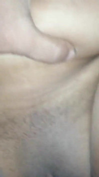 Impresii faciale ale unei indience desi bhabhi care tremură după sex bun