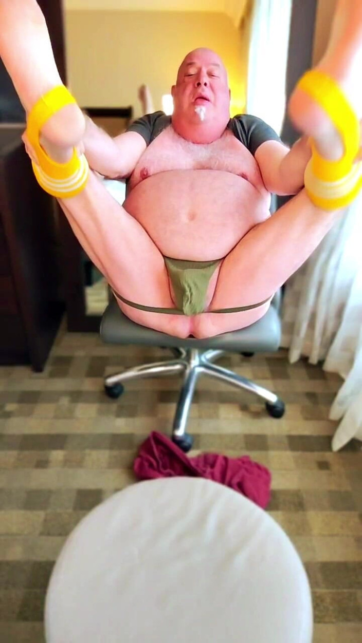 beardaddychub: Beardaddychub为粉丝撸撸！