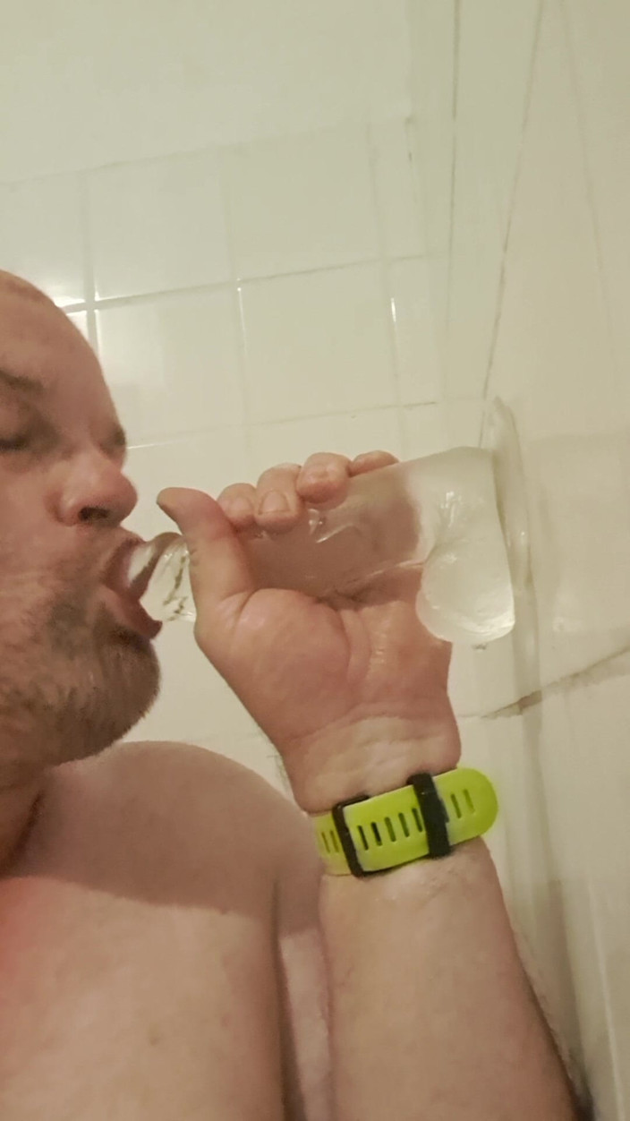 Fickspecht: So Slut After All, Suck the Dildo!