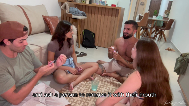 Shamelesscouple: Chơi nghịch ngợm với một vài người bạn