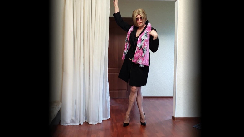 Sissy Stella: Elegante erótica