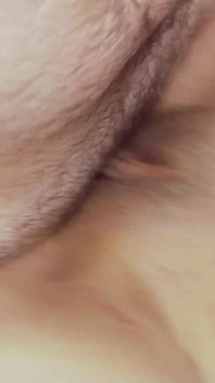 ストッキングで成熟したKinkymakes彼女のステップ息子最初のセックス